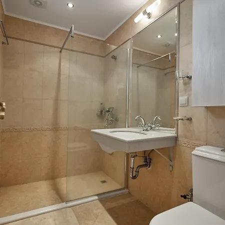 2bd Flat With Balcony In Flores Garden Complex By Flat Mаnаger *