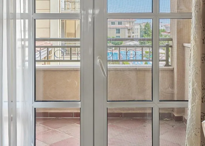 2bd Flat With Balcony In Flores Garden Complex By Flat Mаnаger Apartment *